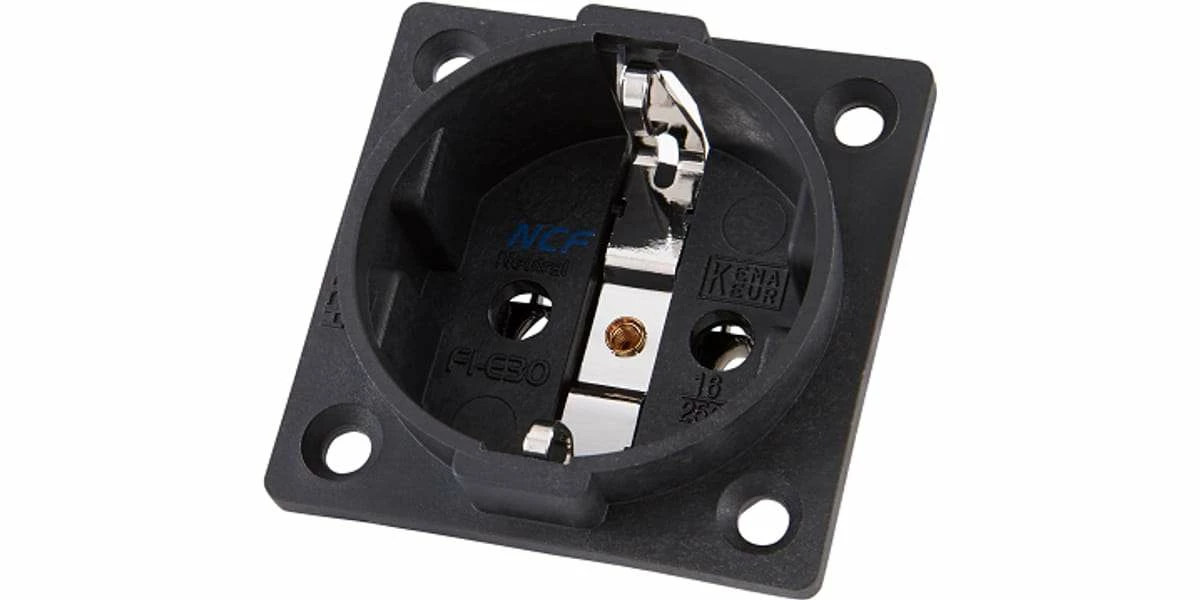 Connectiques électrique Furutech Fi-e30 Ncf (r) 3 Connectiques électrique Furutech Fi-e30 Ncf (r)