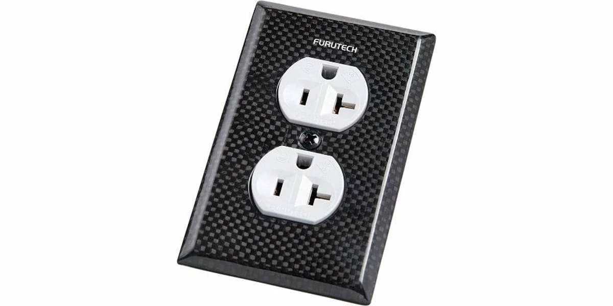 Connectiques électrique Furutech Outlet Cover 104-d 3 Connectiques électrique Furutech Outlet Cover 104-d